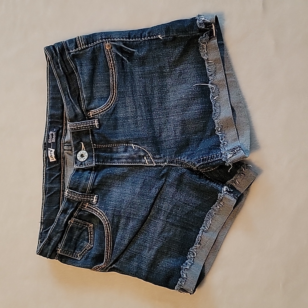 NWOT Levi's Girls Jean Shorts